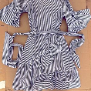 Blue and white pinstripes dress with cute sleeves